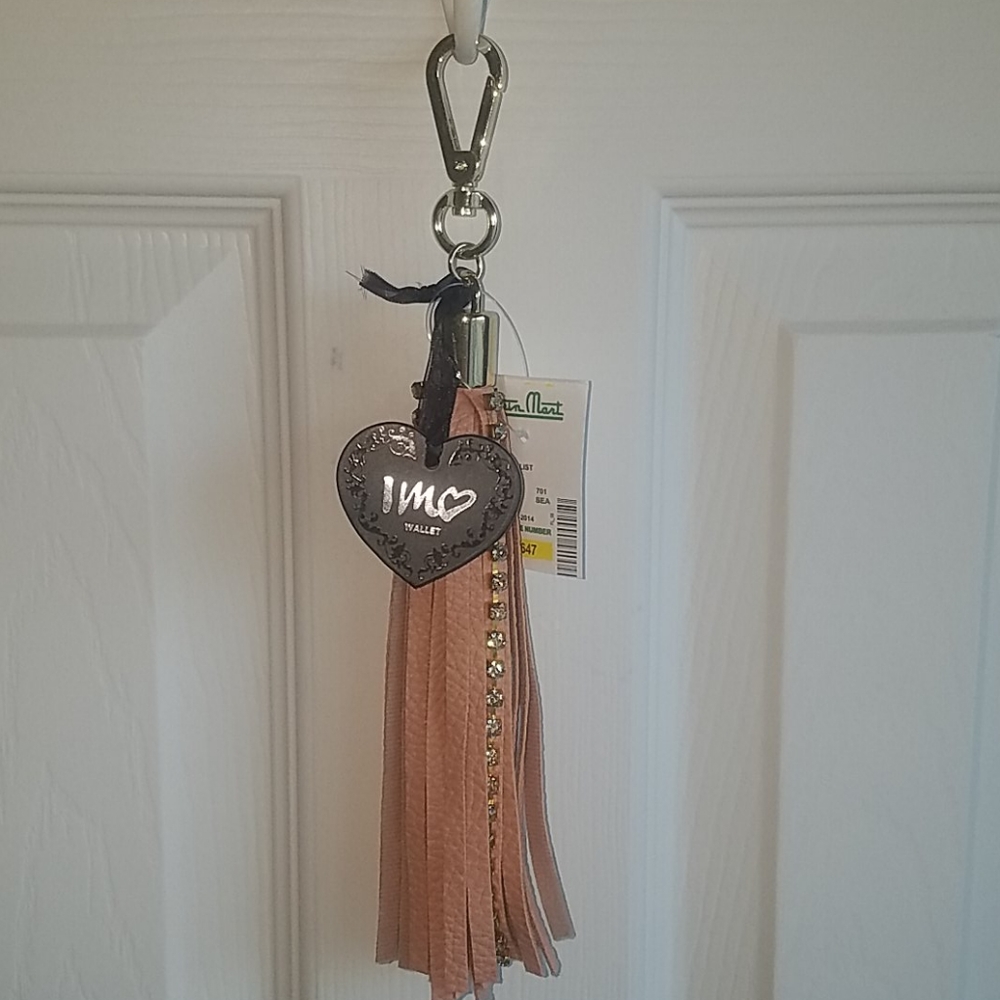 Key Chain - image 1